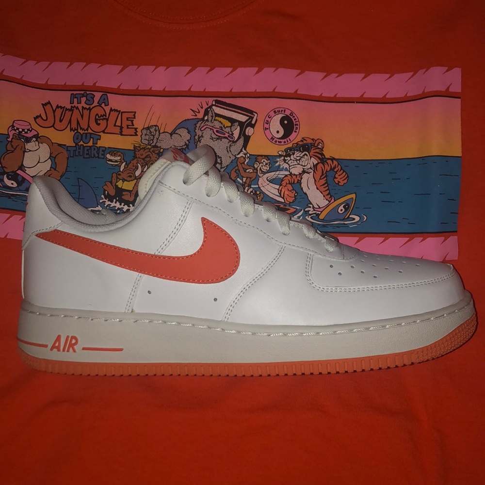 Nike Air Force 1 orange white size 10 deadstock